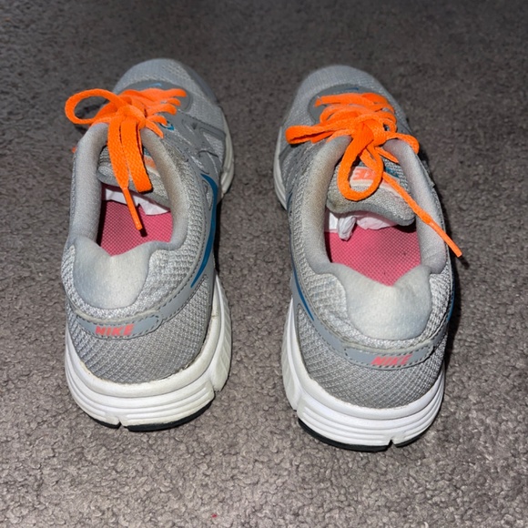 Nike Revolution 2 Running Shoes Sneakers - Picture 4 of 8